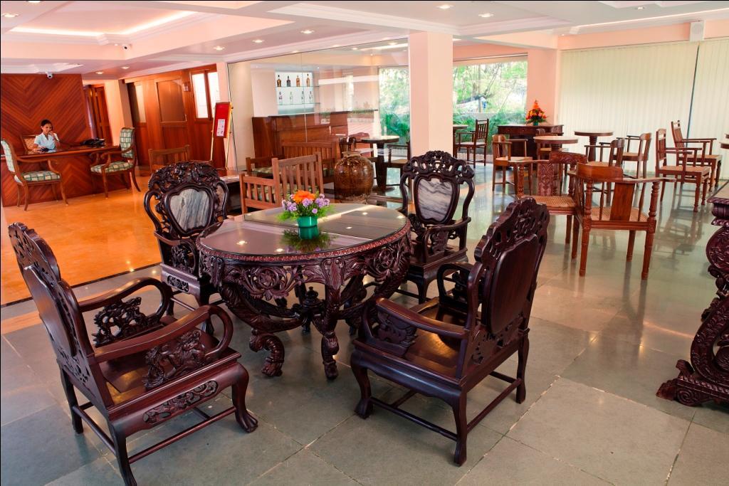 Clarion Hotel Ocean Palms Goa Calangute Exterior foto