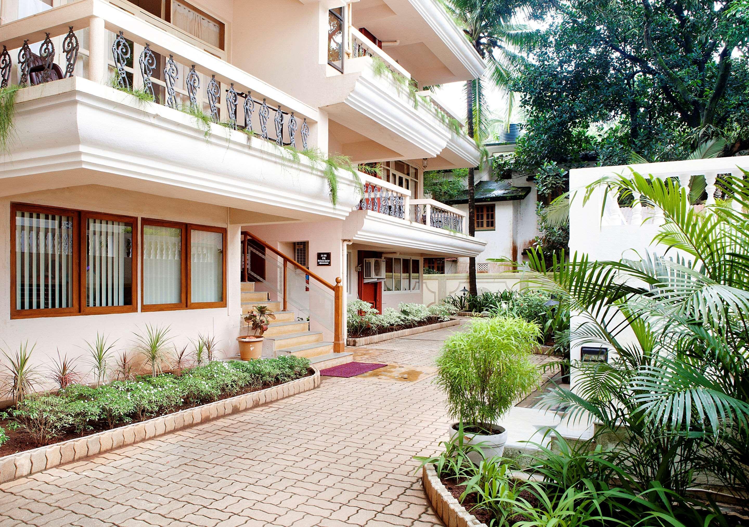 Clarion Hotel Ocean Palms Goa Calangute Exterior foto